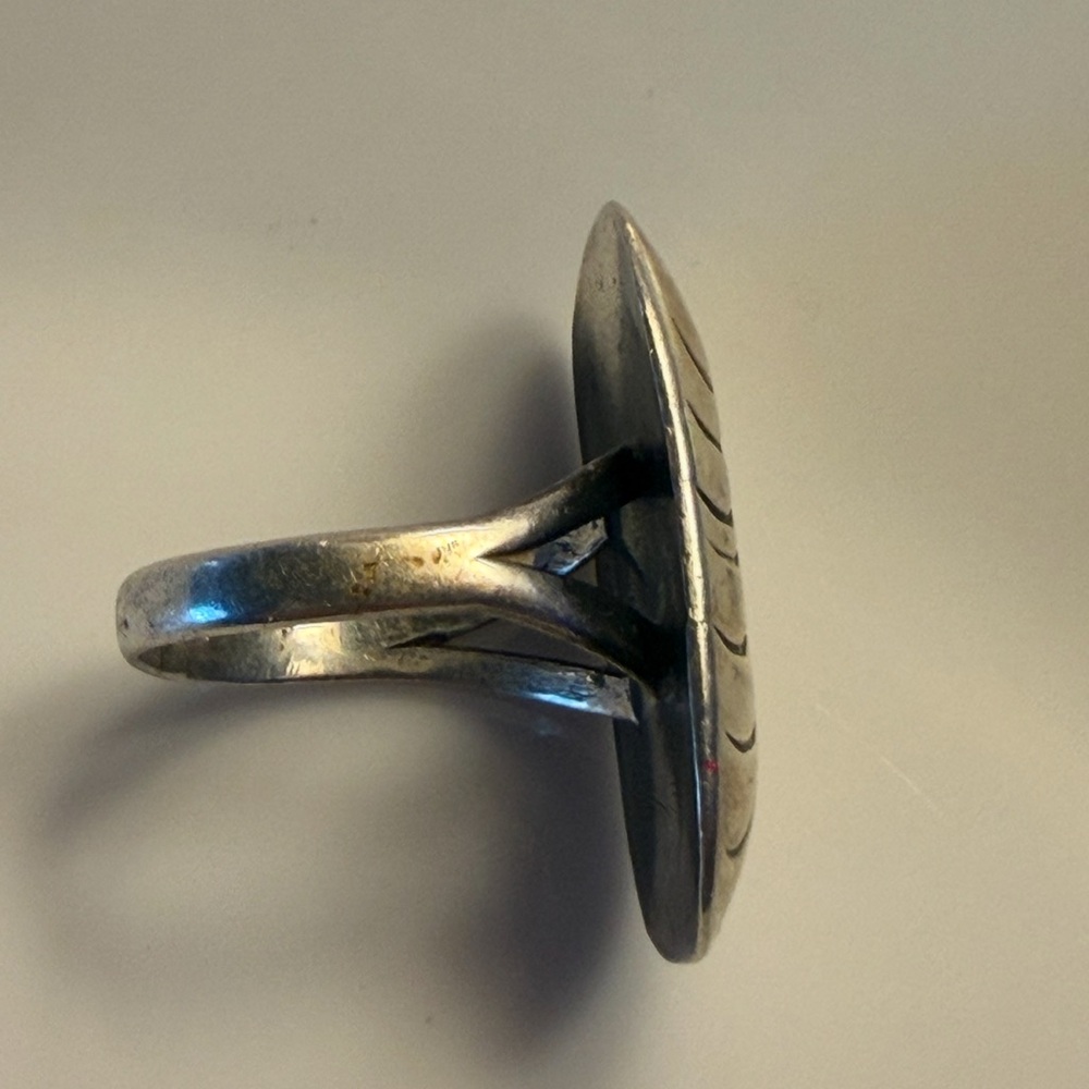 Vintage Navajo silver shadow box turquoise ring - Picture 5 of 7